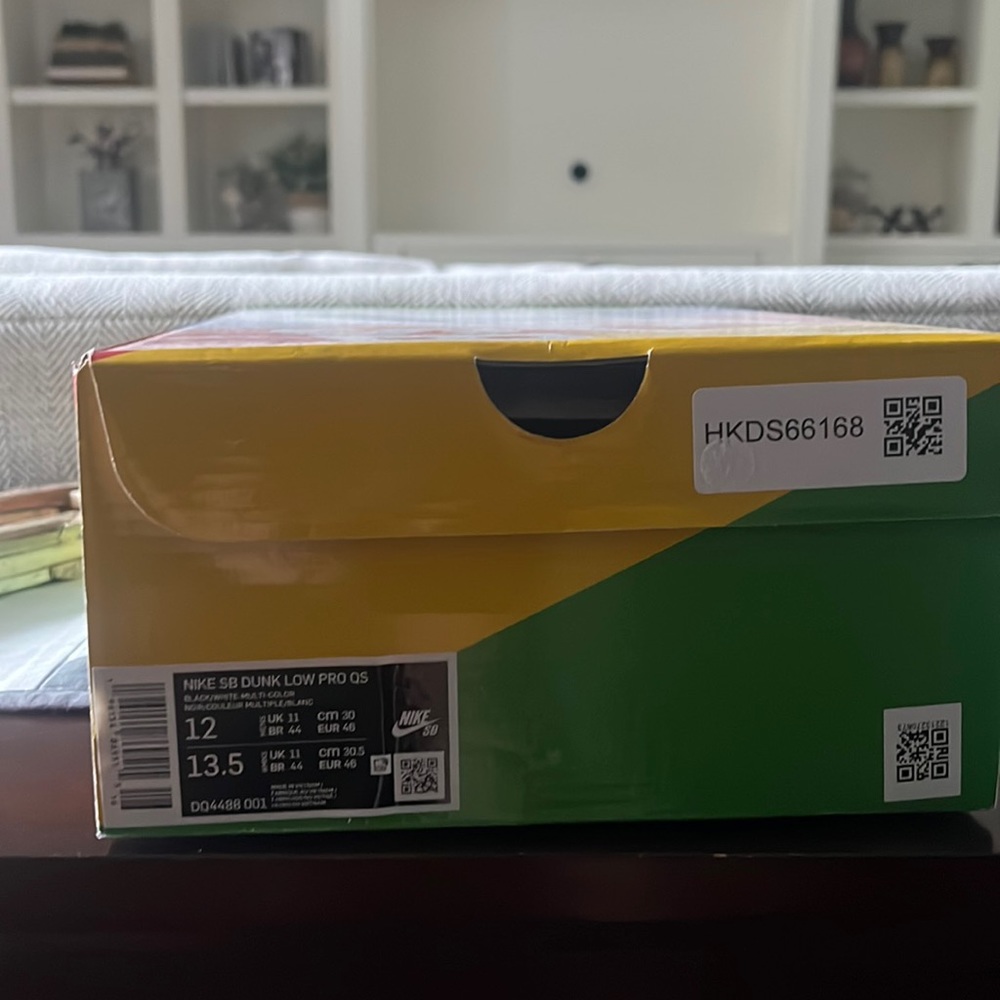 Nike SB Dunk Low Pro QS Neckface Size 12.